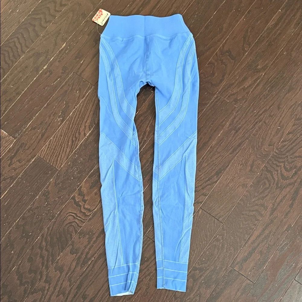 NWT Free People Movement Blue Leggings Size L